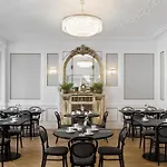 Hotel Astoria Vienna, Curio Collection By Hilton