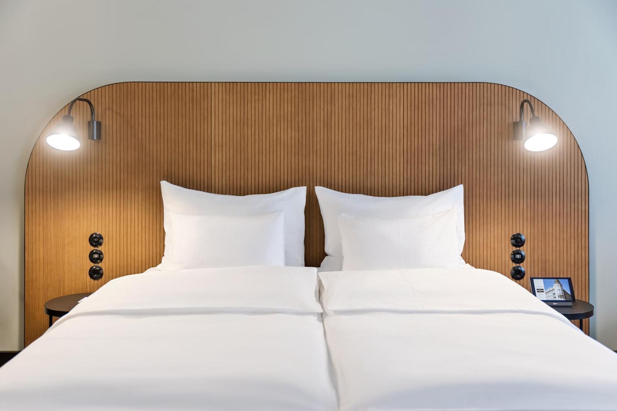 Hotel Astoria Vienna, Curio Collection By Hilton Viena