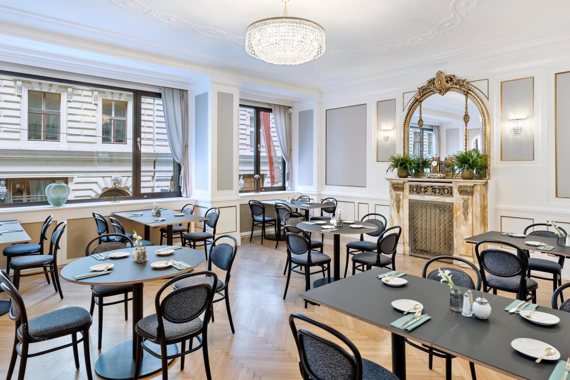 Hotel Astoria Vienna, Curio Collection By Hilton Hotel Viena