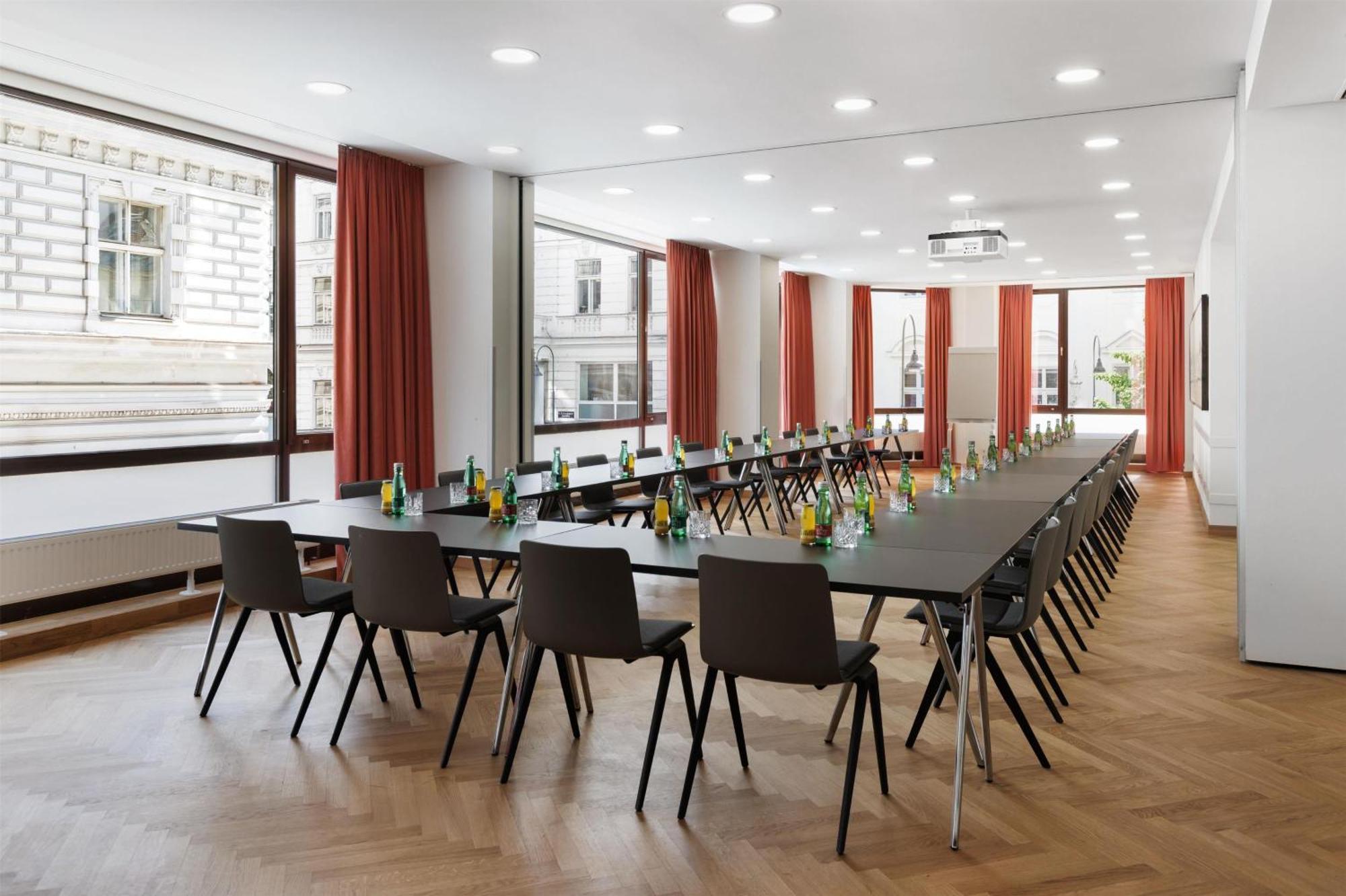 Astoria Vienna, Curio Collection By Hilton Hotel