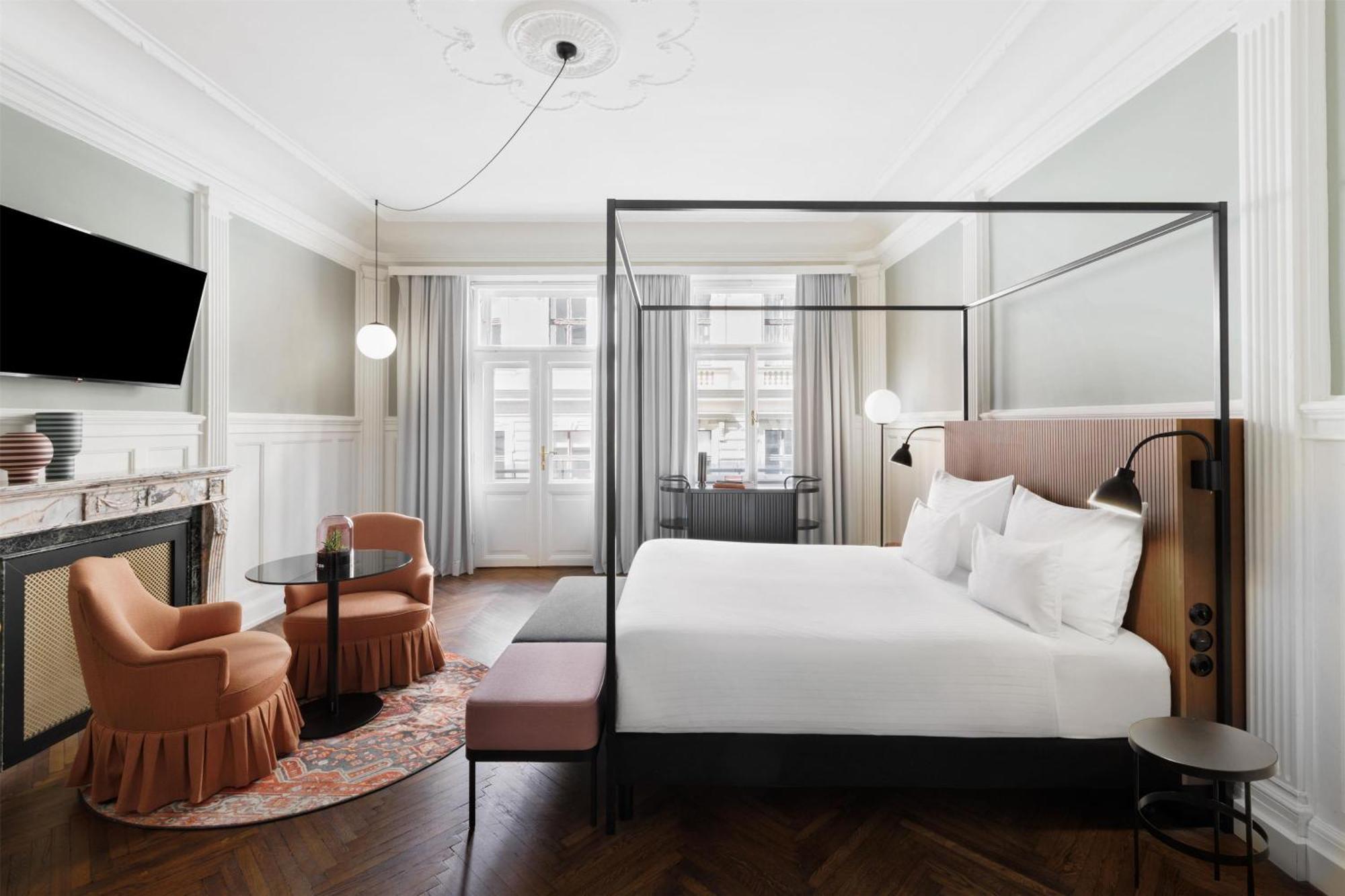 Astoria Vienna, Curio Collection By Hilton Hotel 4*