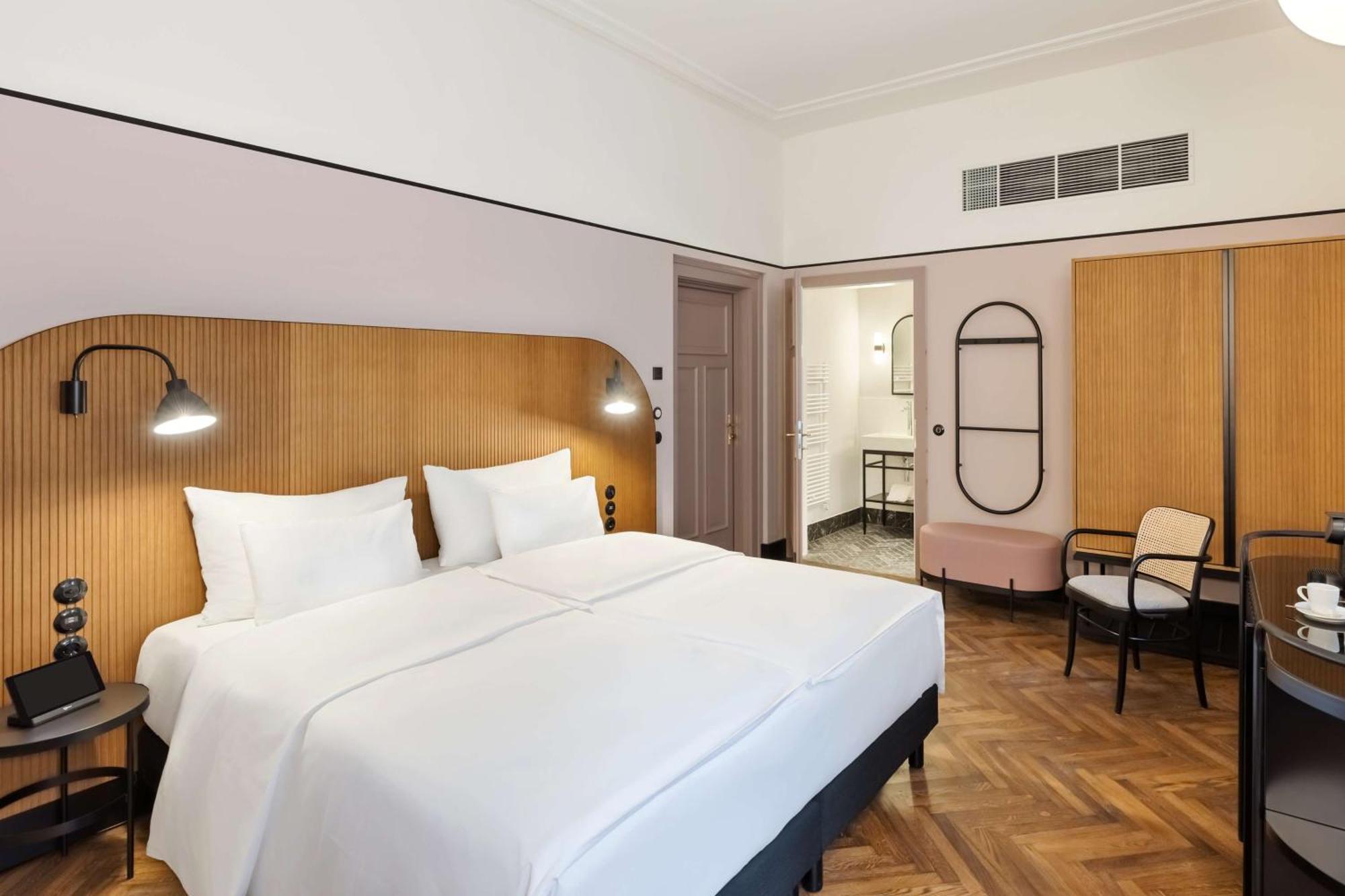 Hotel Astoria Vienna, Curio Collection By Hilton Vienna